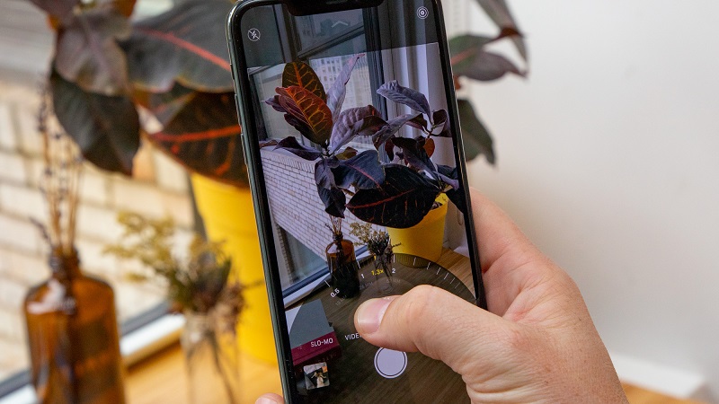 Điện thoại iPhone 11 Pro Max 64GB | Giao diện chụp ảnh chế độ zoom quang học Điện thoại iPhone 11 Pro Max 64GB | Giao diện chụp ảnh chế độ zoom quang học