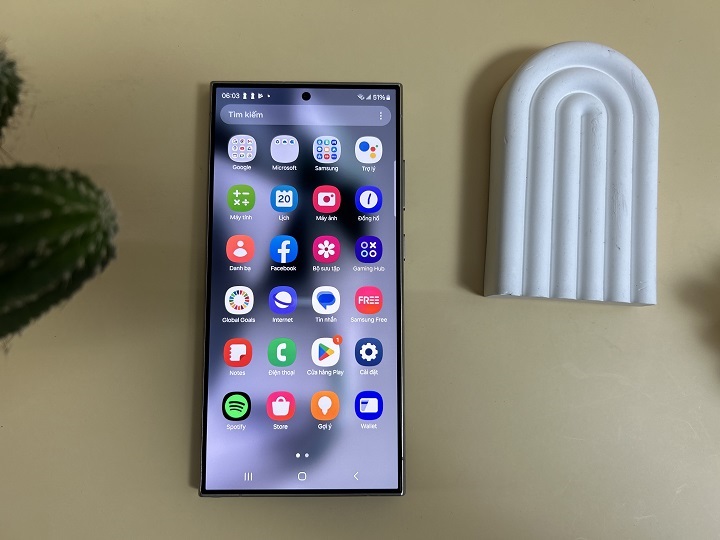 Khả năng lưu trữ nhiều ứng dụng  trên S24 Ultra chính hãng 256GB tại AZmobile