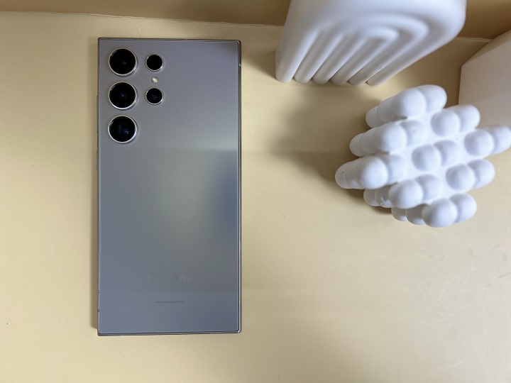 S24 Ultra Mỹ 256Gb Sở Hữu Thiết Kế Titan Cao Cấp