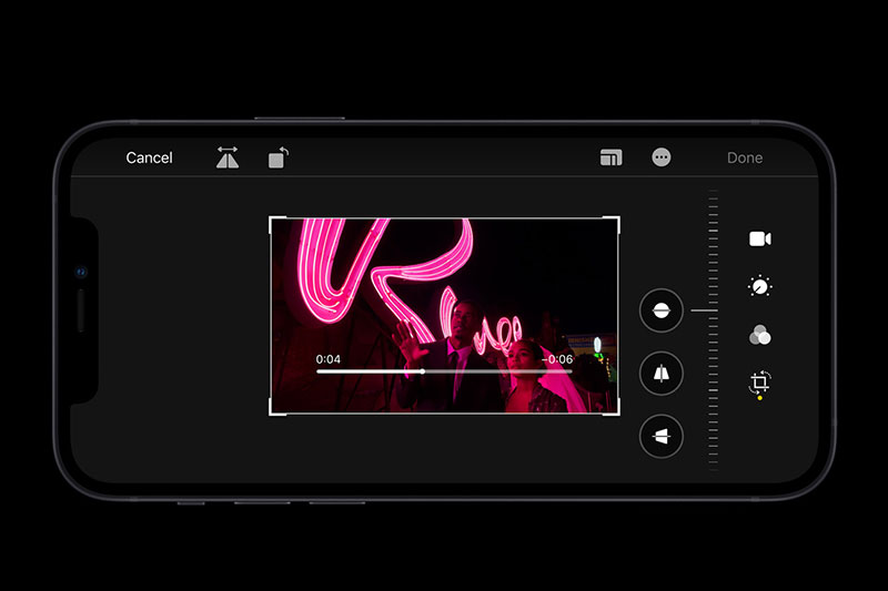 Quay video chất lượng ngay cả trong điều kiện ánh sáng yếu | iPhone 12 Quay video chất lượng ngay cả trong điều kiện ánh sáng yếu | iPhone 12