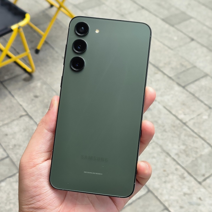 samsung galaxy S23 plus 5G Mỹ Tổng quan về thiết kế.jpg